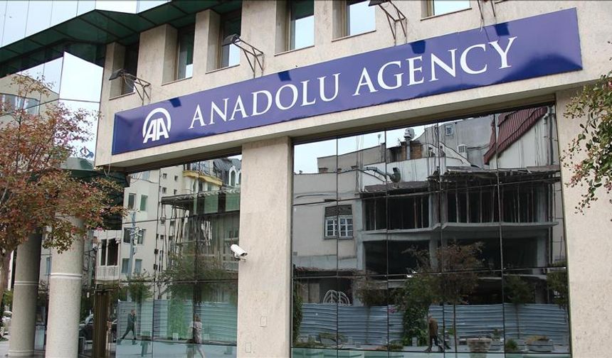 İsrailliler Anadolu Ajansı muhabirine saldırdı