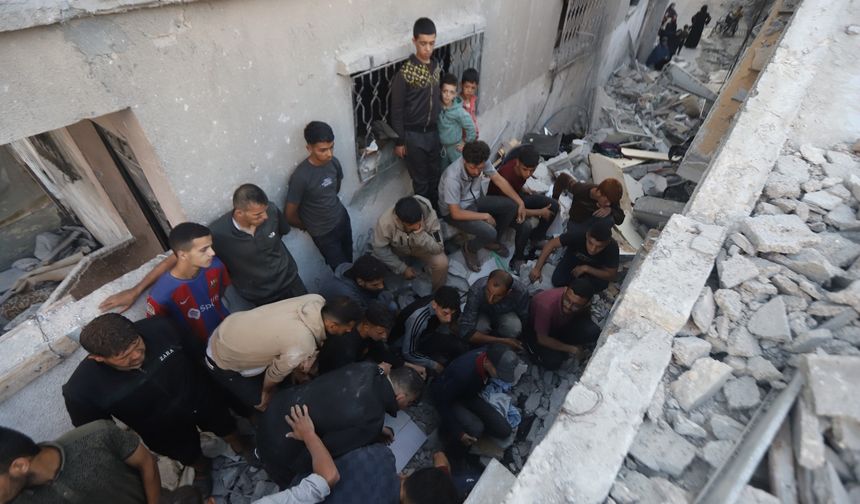 İsrail'in Gazze'ye saldırılarında 11 Filistinli yaşamını yitirdi