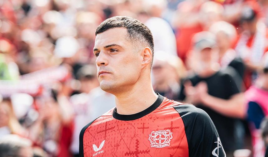 Galatasaray'dan Xhaka'ya mesaj