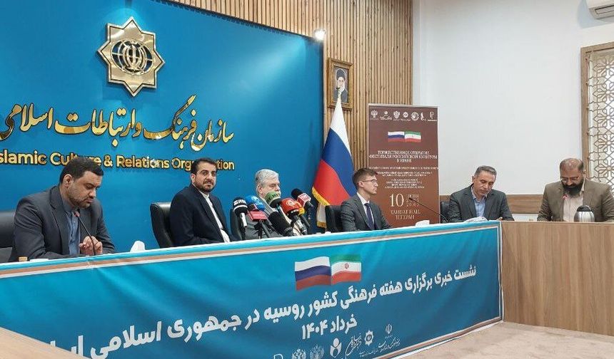 İran'da Rus Kültür Haftası'nın açılışı yapıldı