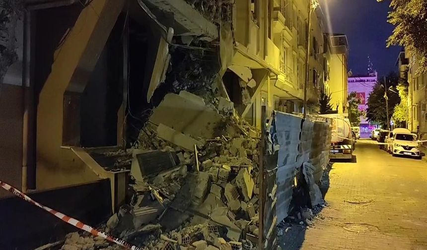 Avcılar'da 6 katlı binada kısmi çökme; çevresindeki binalar tahliye edildi