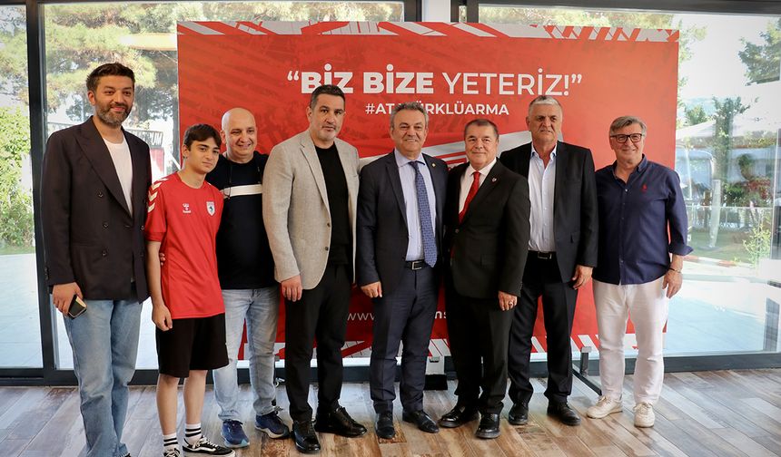 Samsunspor'da bayramlaşma töreni düzenlendi