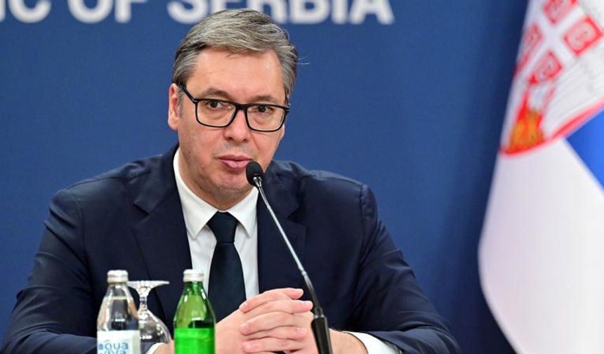 Vucic'den İsrail'e askeri yardım itirafı
