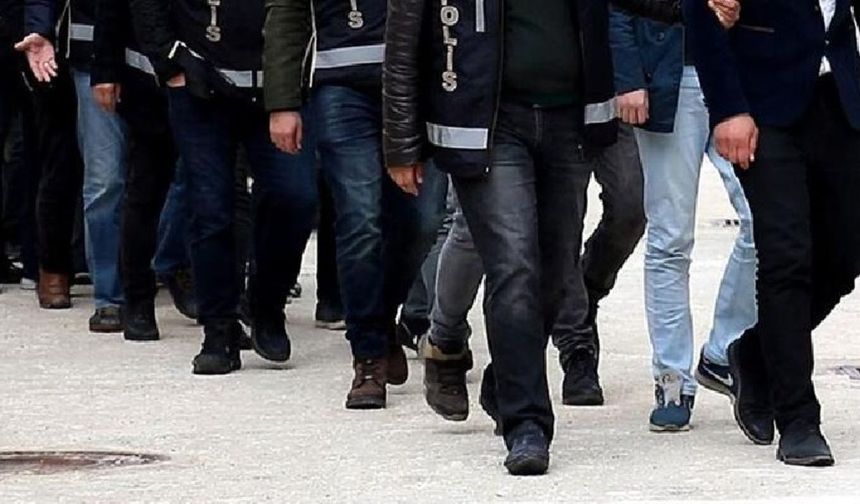 60 ilde FETÖ operasyonu: 371 gözaltı