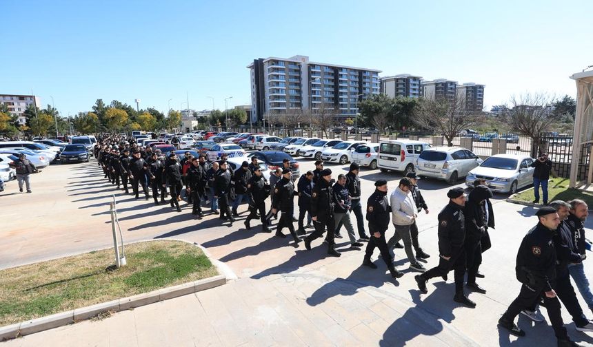 MİT'ten FETÖ operasyonu: Hakmar ve Tatbak'a kayyum atandı
