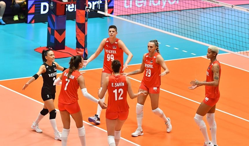Filenin Sultanları Polonya'yı 3-2 mağlup etti