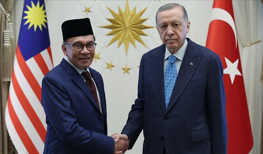 Cumhurbaşkanı Erdoğan, Malezya Başbakanı İbrahim ile görüştü