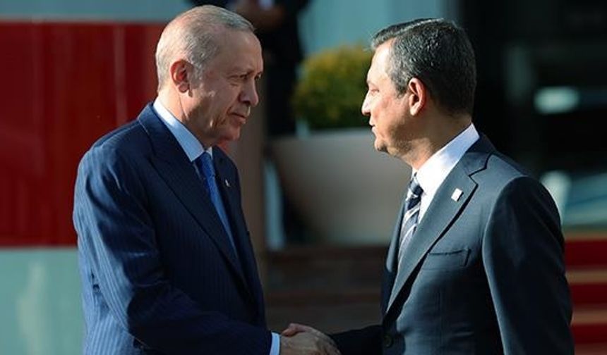 Erdoğan'dan CHP Genel Başkanı Özel'e Zeyrek için geçmiş olsun telefonu