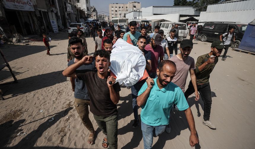 Hamas, İsrail’in Gazze’deki yardım bekleyen sivillere yönelik saldırısını kınadı