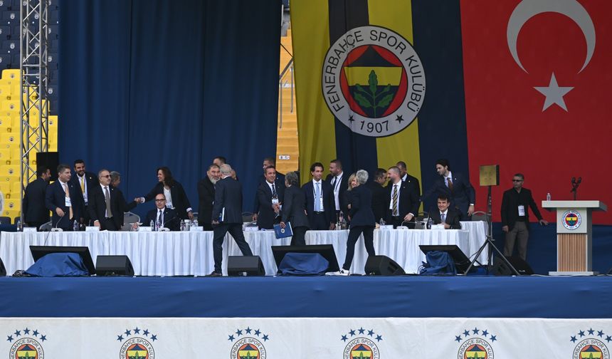 Fenerbahçe'de tarihi seçim: Ali Koç ve Sadettin Saran yarışıyor!