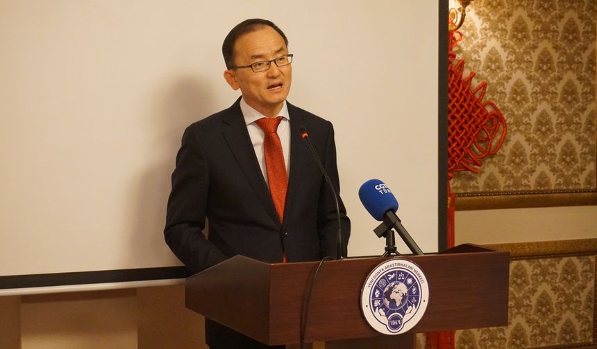 “Türk Gazetecilerin Xinjiang Ziyareti ve İzlenimleri” etkinliği gerçekleştirildi