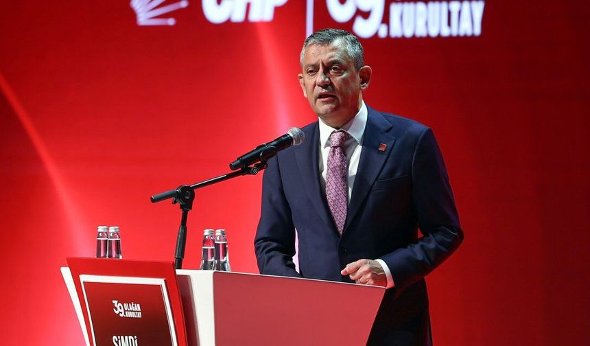 Özgür Özel, CHP'nin Grup Başkanı oldu