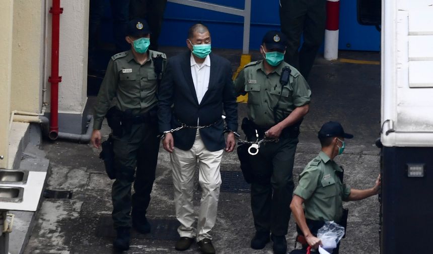 Hong Kong'da medya patronu Jimmy Lai suçlu bulundu: Ömür boyu hapis bekleniyor