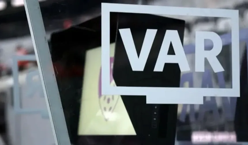 VAR'da yeni dönem başlıyor: Korner ve ikinci sarı karta da bakılacak...