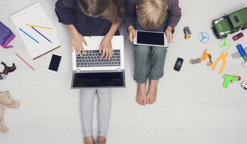 Sosyal medyada yaş sınırı: Asıl amaç yasak değil dönüşüm olmalı