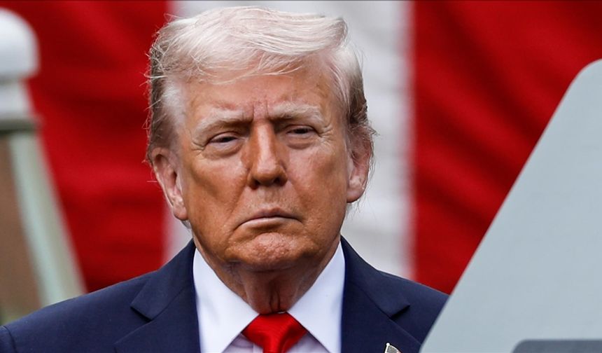 Trump: İran'a büyük bir donanma gidiyor, zaman daralıyor!