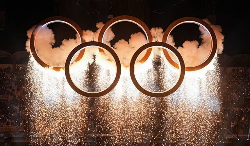 2026 Kış Olimpiyatları görkemli törenle başladı!