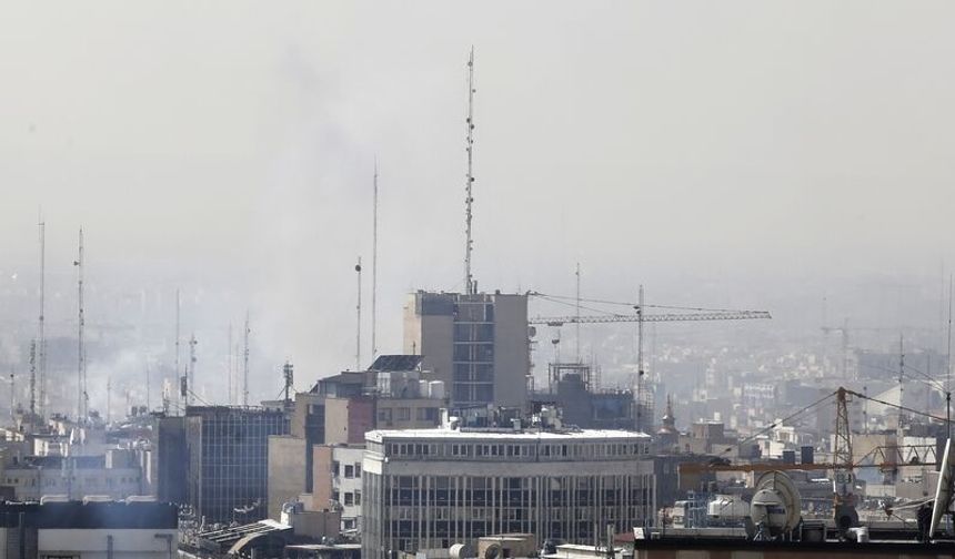 ABD ve İsrail, İran'a saldırdı!