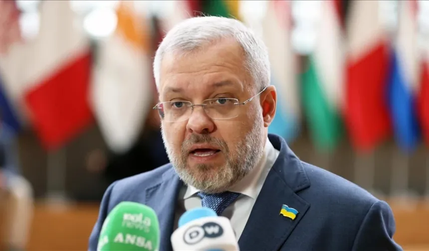 Ukrayna’da yolsuzluk operasyonu: Eski bakan kaçarken yakalandı