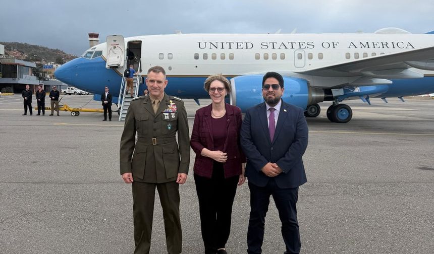 ABD’nin üst düzey komutanından Venezuela’ya kritik ziyaret