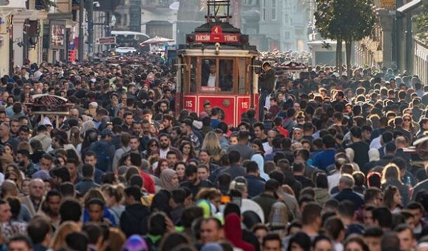 TÜİK açıkladı: Türkiye 86 milyon nüfusla 194 ülke arasında 18. sırada!