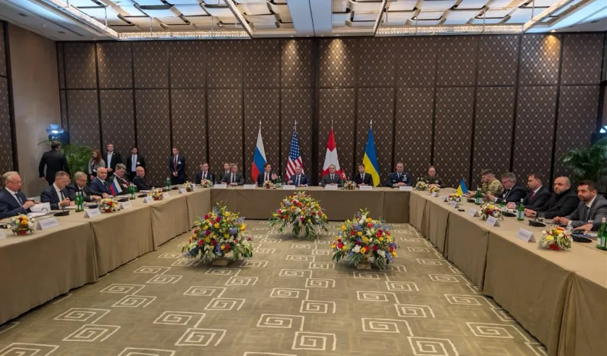 Cenevre’deki Ukrayna müzakerelerinde ikinci gün: Toprak meselesi masada