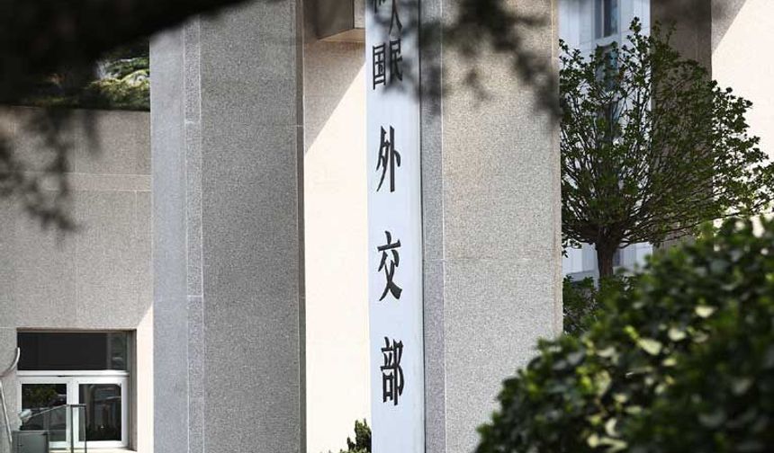 Çin'den Afganistan ve Pakistan'a ateşkes çağrısı