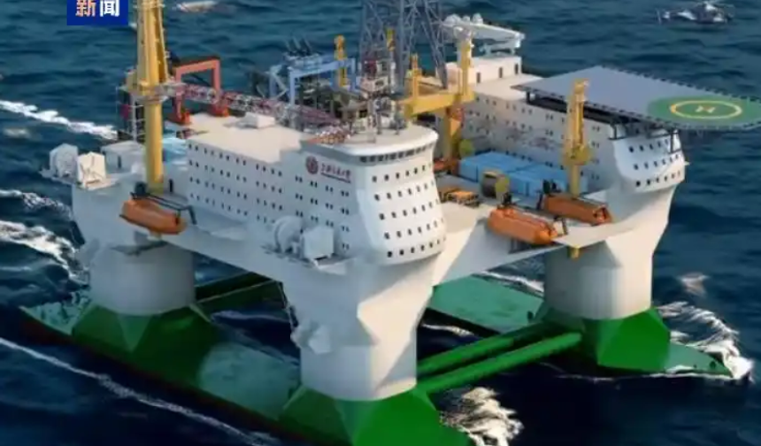 Çin, dünyanın ilk yüzen yapay adasını kullanıma açtı