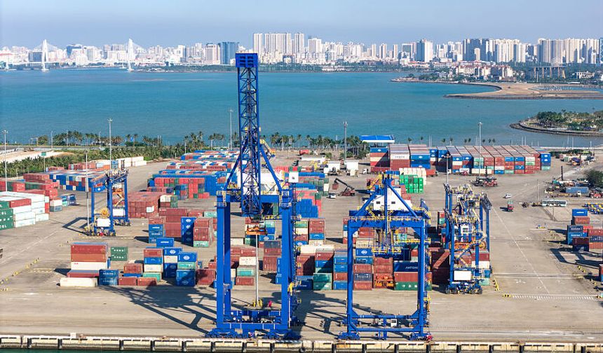Hainan’da ticaret hacmi özel gümrük uygulamasıyla hızla arttı