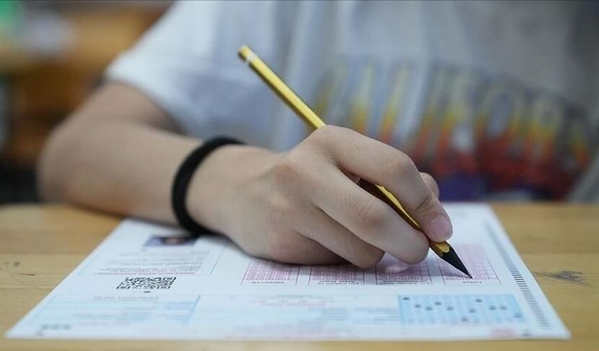 Bakan Yusuf Tekin duyurdu: LGS tarihi değişebilir! Milli maçla çakışıyor