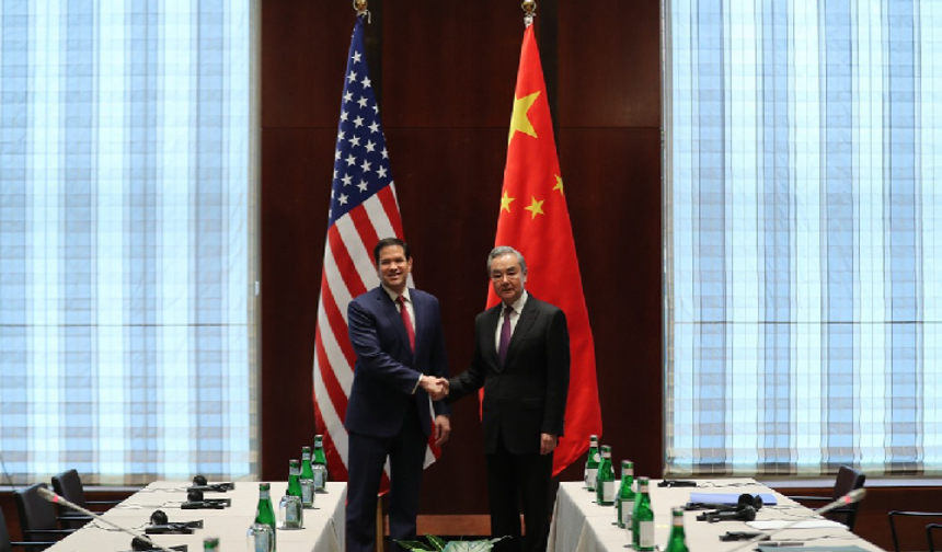 Çin ve ABD Dışişleri Bakanları görüştü: Taiwan konusu ilişkilerdeki en büyük risk
