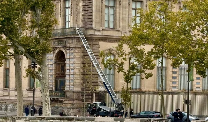 Louvre Müzesi'ndeki soygun film oluyor!