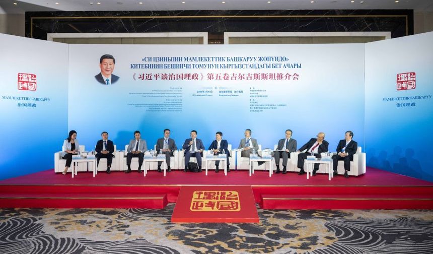 "Xi Jinping: Çin'in Yönetimi" kitabının 5. cildi Kırgızistan'da tanıtıldı