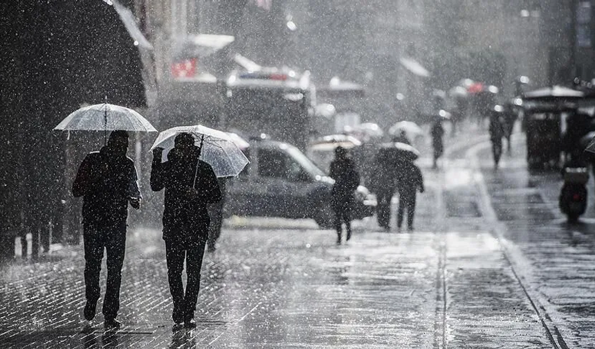 AKOM'dan İstanbul için uyarı: Sağanak ve poyraz etkili olacak