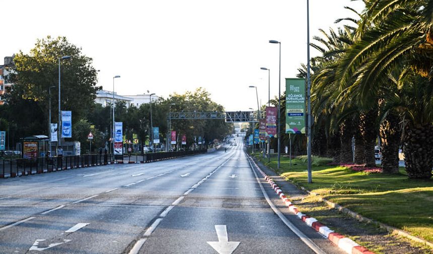 İstanbul'da bu yollara dikkat: Trafiğe kapatıldı!