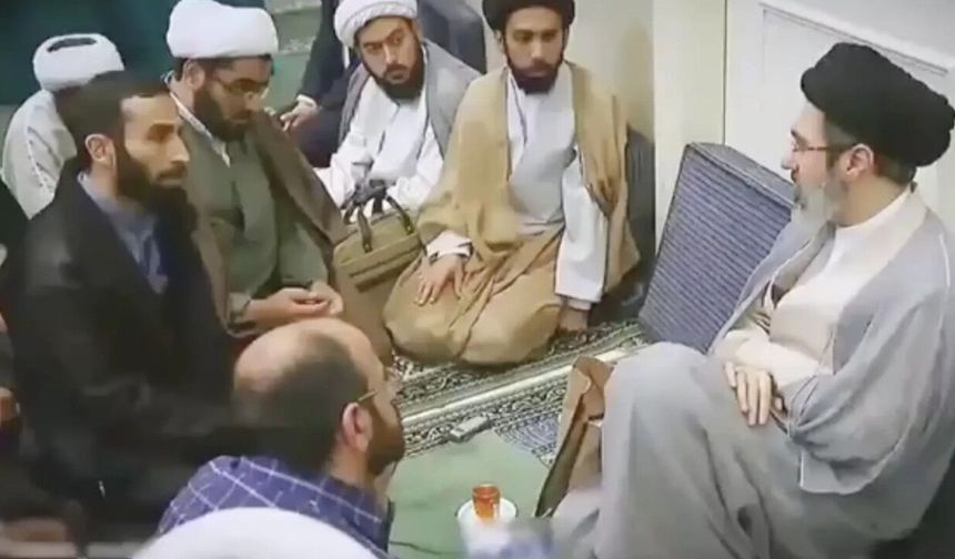 Hamaney'den aylar sonra ilk görüntü