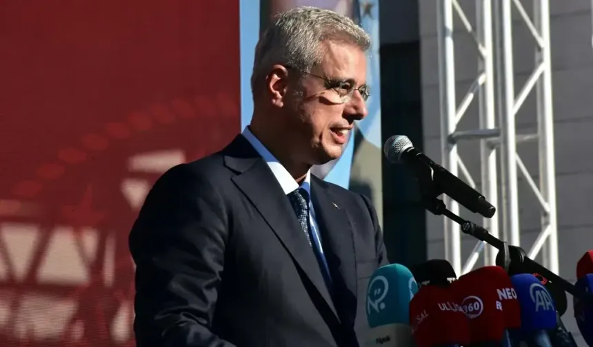 Bakan Memişoğlu duyurdu: İzmir’e ikinci şehir hastanesi geliyor