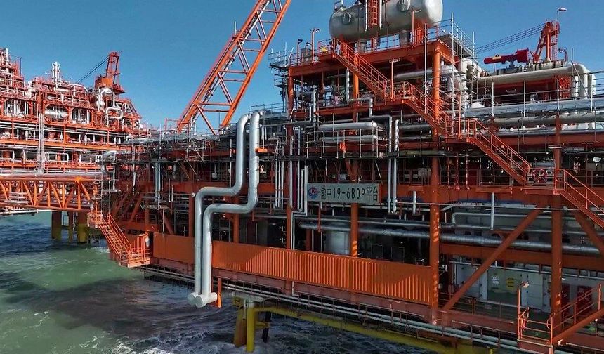 Çin'in ilk 100 milyar metreküplük doğal gaz sahası üretime başladı