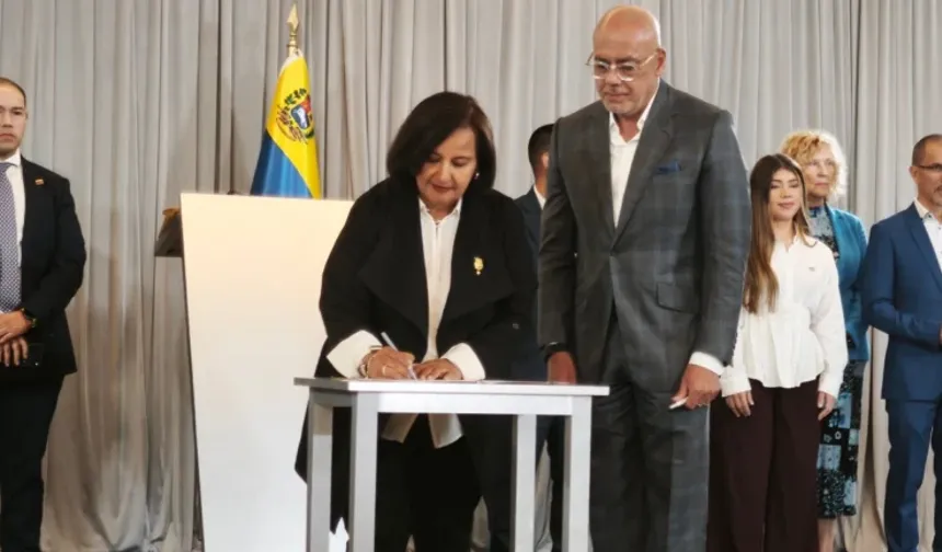 Venezuela’da yönetim ve muhalefet uzlaştı: İngiltere’deki varlıklar geri alınacak