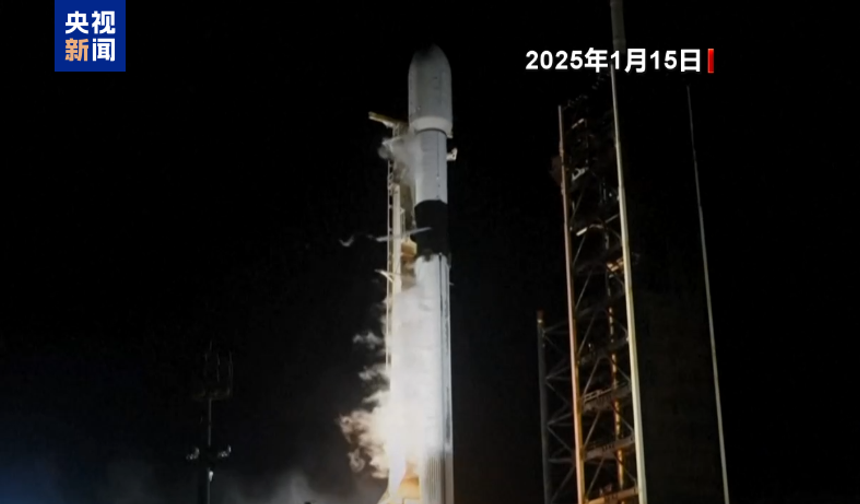 Yörüngede sürüklenen SpaceX roketi Ay'a çarptı