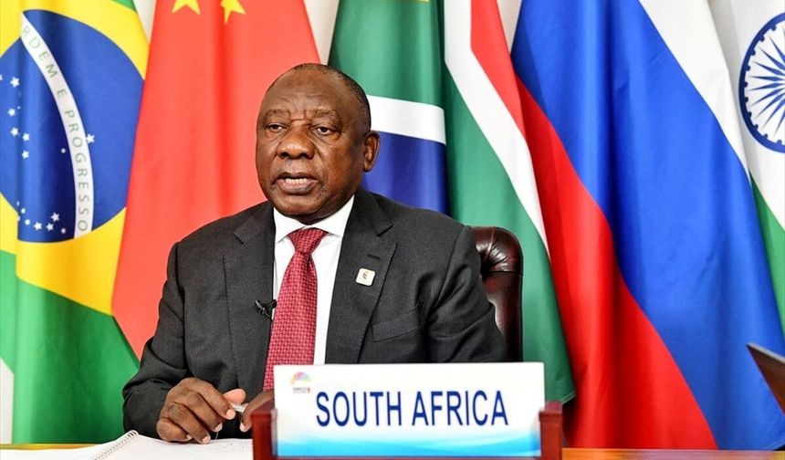 Güney Afrika lideri BRICS'te konuştu: İran ve Filistin'in hesabı sorulmalı