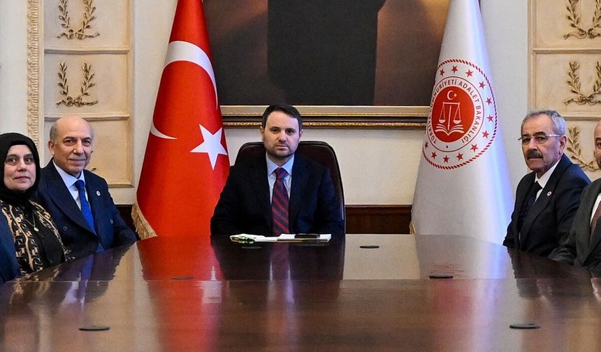 Avukatlara silah ruhsatında yüzde 50 indirim
